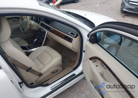 2013 Volvo S80 3.2 Premier Plus from USA, damaged, VIN YV1952AS7D1169043